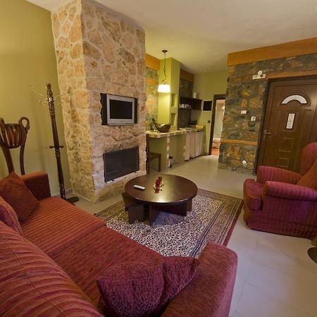 Onar Guesthouse Agios Athanasios  Luaran gambar